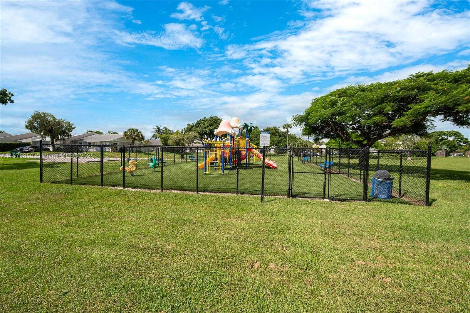 Small Image of 10340 SOUTH WEST 208TH LN, Cutler Bay Number 36