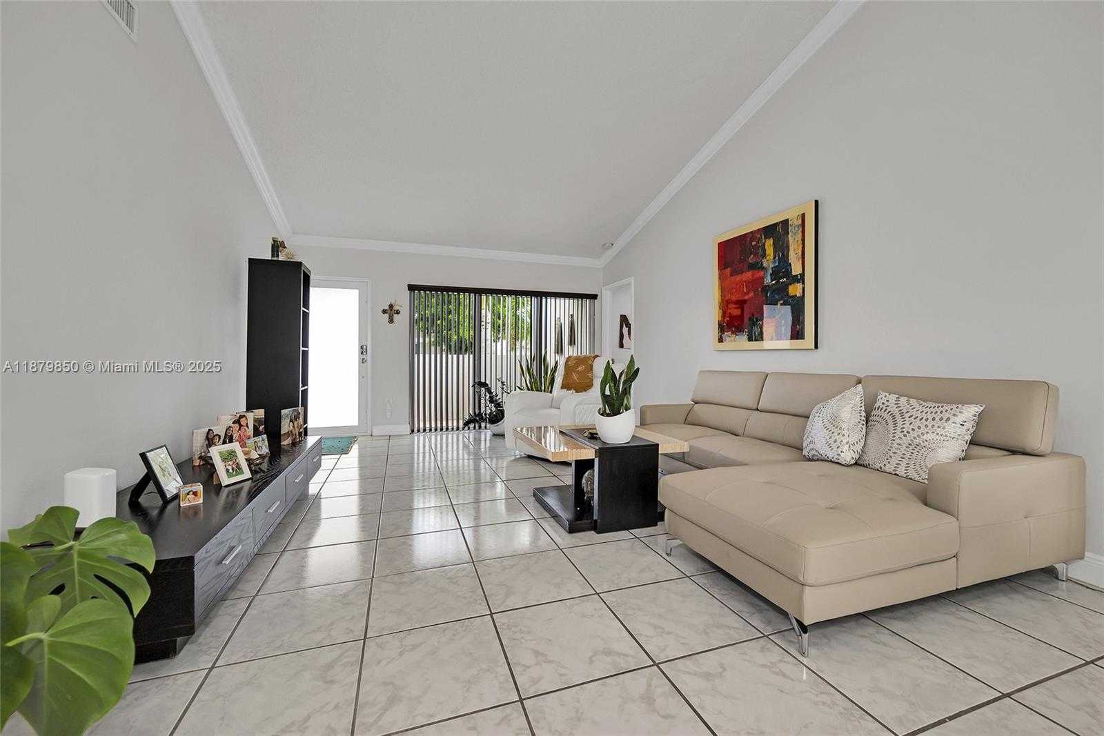 Small Image of 10340 SOUTH WEST 208TH LN, Cutler Bay Number 8