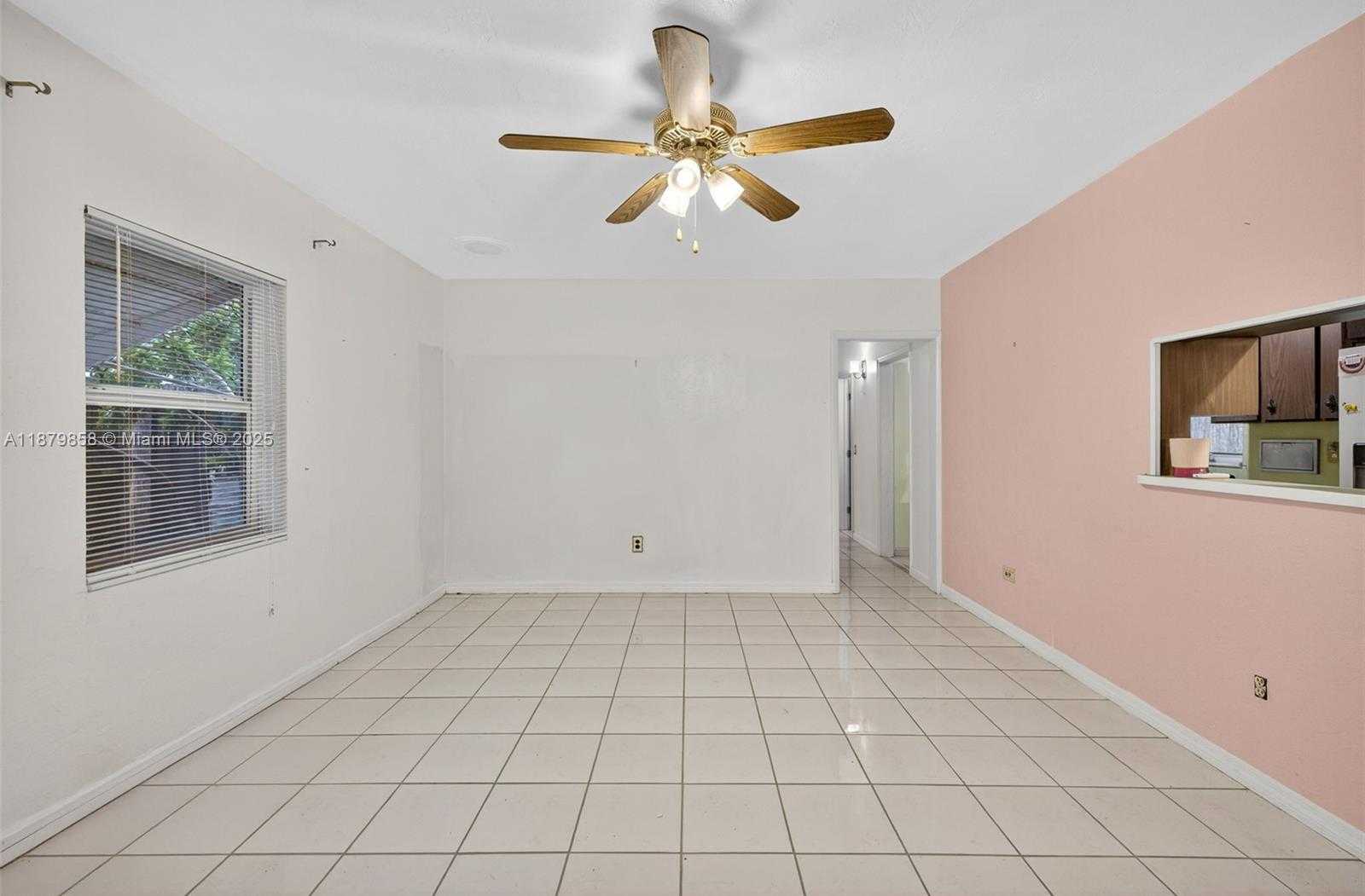 Small Image of 1460 NORTH EAST 173RD ST, North Miami Beach Number 5