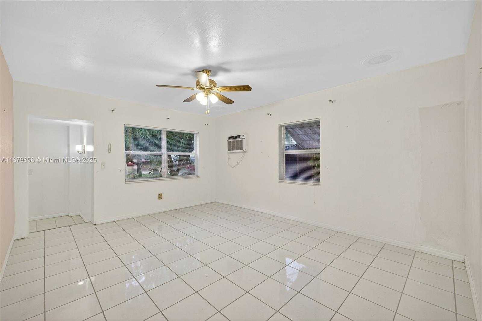 Small Image of 1460 NORTH EAST 173RD ST, North Miami Beach Number 8