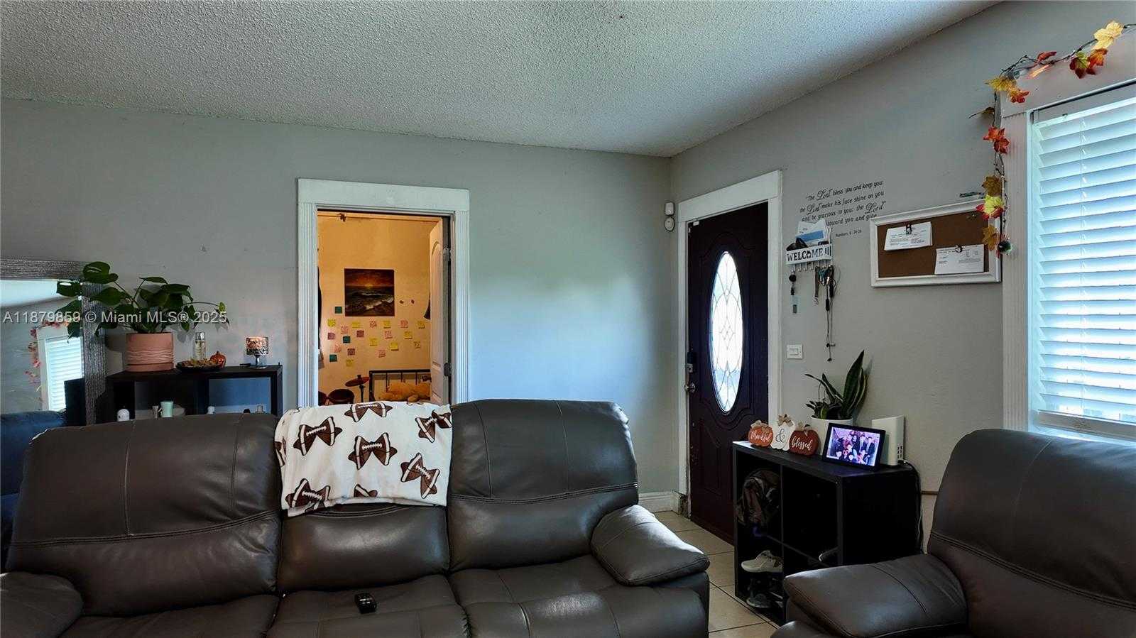 Small Image of 29810 SOUTH WEST 148TH PL, Homestead Number 3
