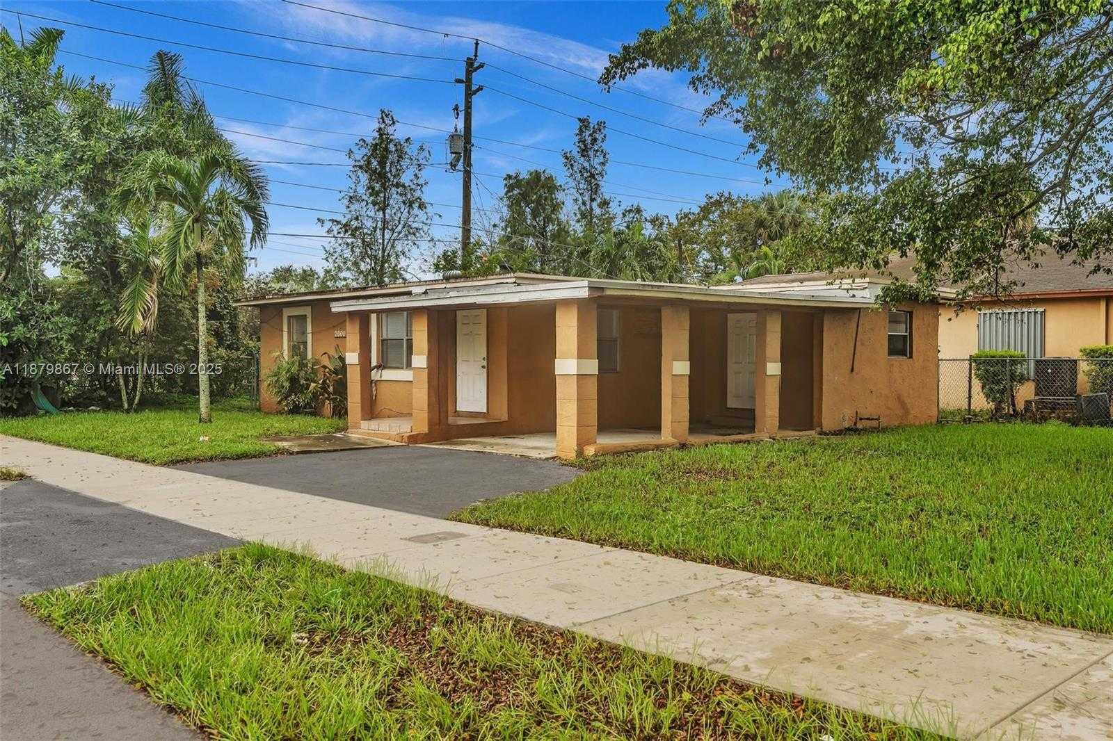 Small Image of 2800 NORTH WEST 6TH CT, Fort Lauderdale Number 2