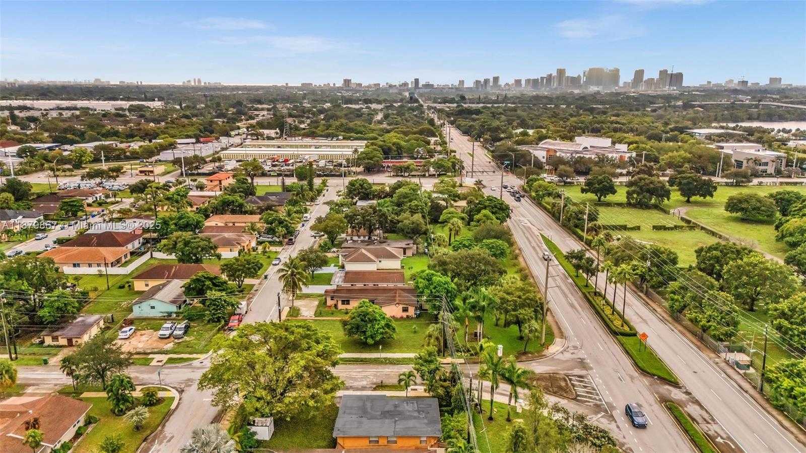 Small Image of 2800 NORTH WEST 6TH CT, Fort Lauderdale Number 32