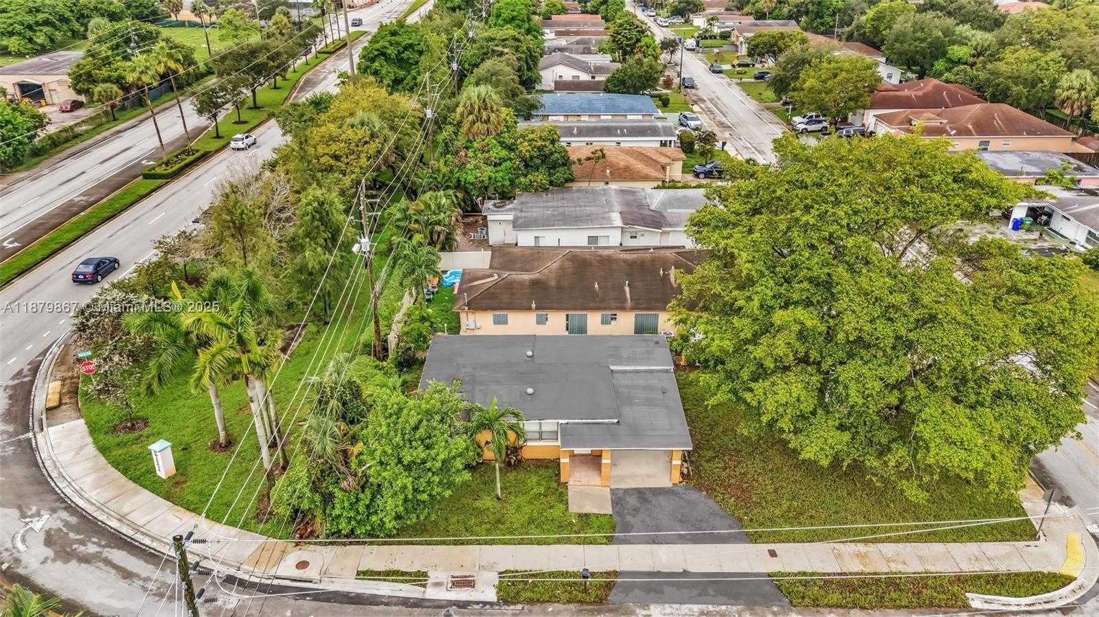 Small Image of 2800 NORTH WEST 6TH CT, Fort Lauderdale Number 34