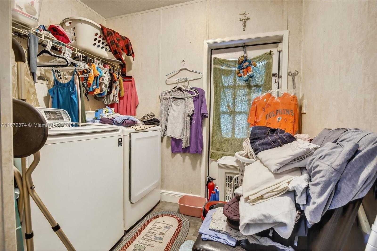 Small Image of 21651 NORTH WEST 3RD ST, Pembroke Pines Number 15