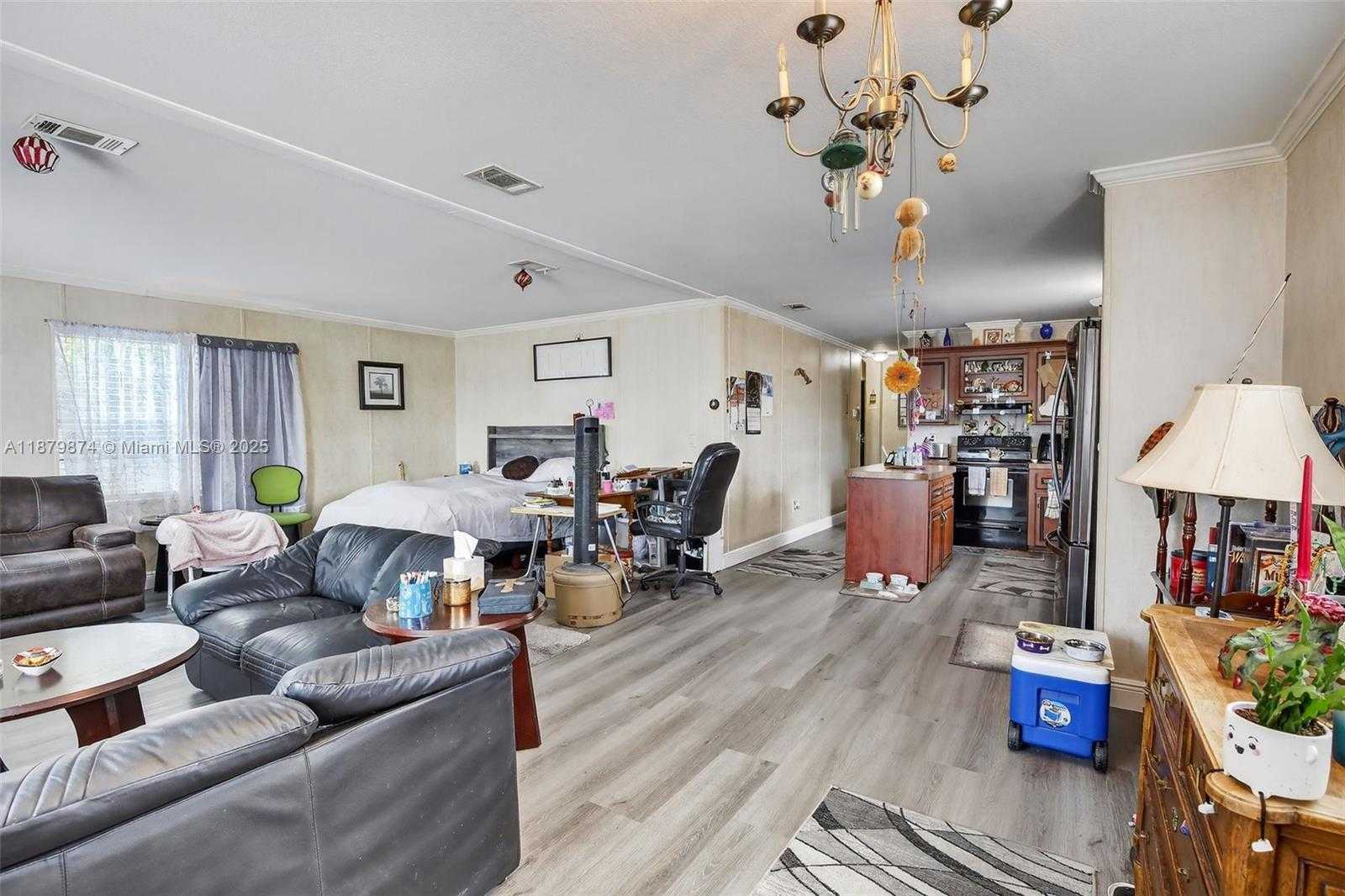 Small Image of 21651 NORTH WEST 3RD ST, Pembroke Pines Number 4