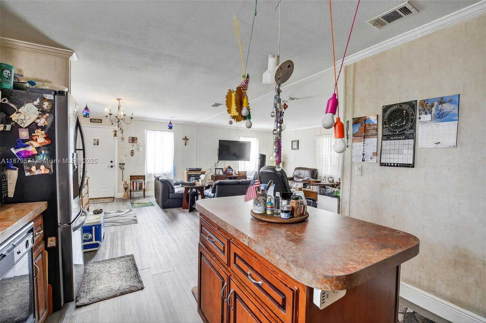 Small Image of 21651 NORTH WEST 3RD ST, Pembroke Pines Number 7