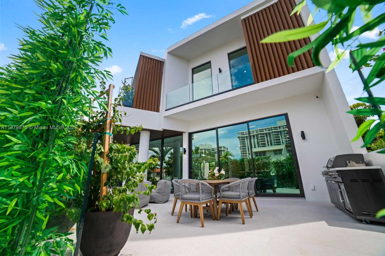 Small Image of 1379 NORTH EAST 104TH ST, Miami Shores Number 43