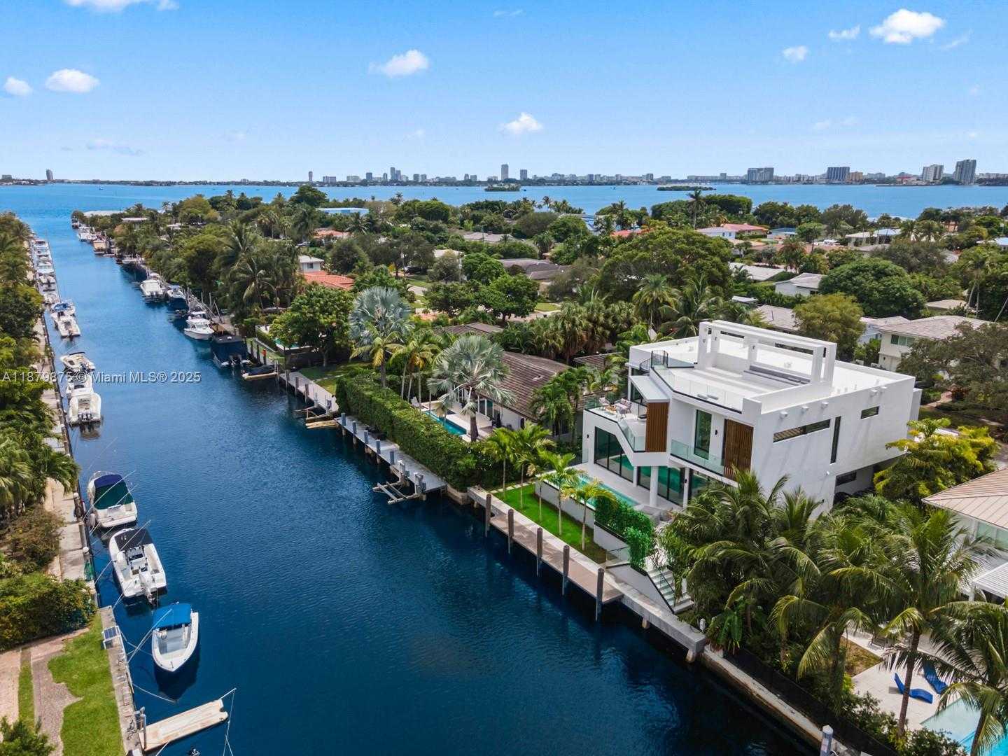 Small Image of 1379 NORTH EAST 104TH ST, Miami Shores Number 54