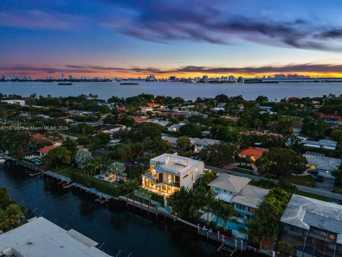 Small Image of 1379 NORTH EAST 104TH ST, Miami Shores Number 65