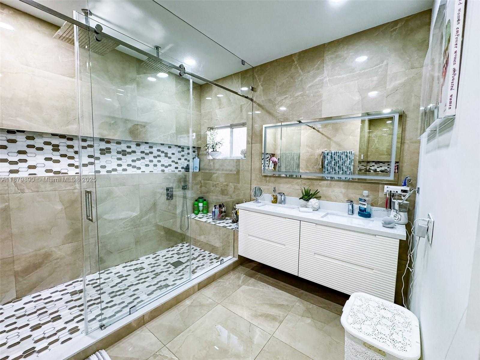 Small Image of 1407 SOUTH EAST 7TH ST, Homestead Number 29