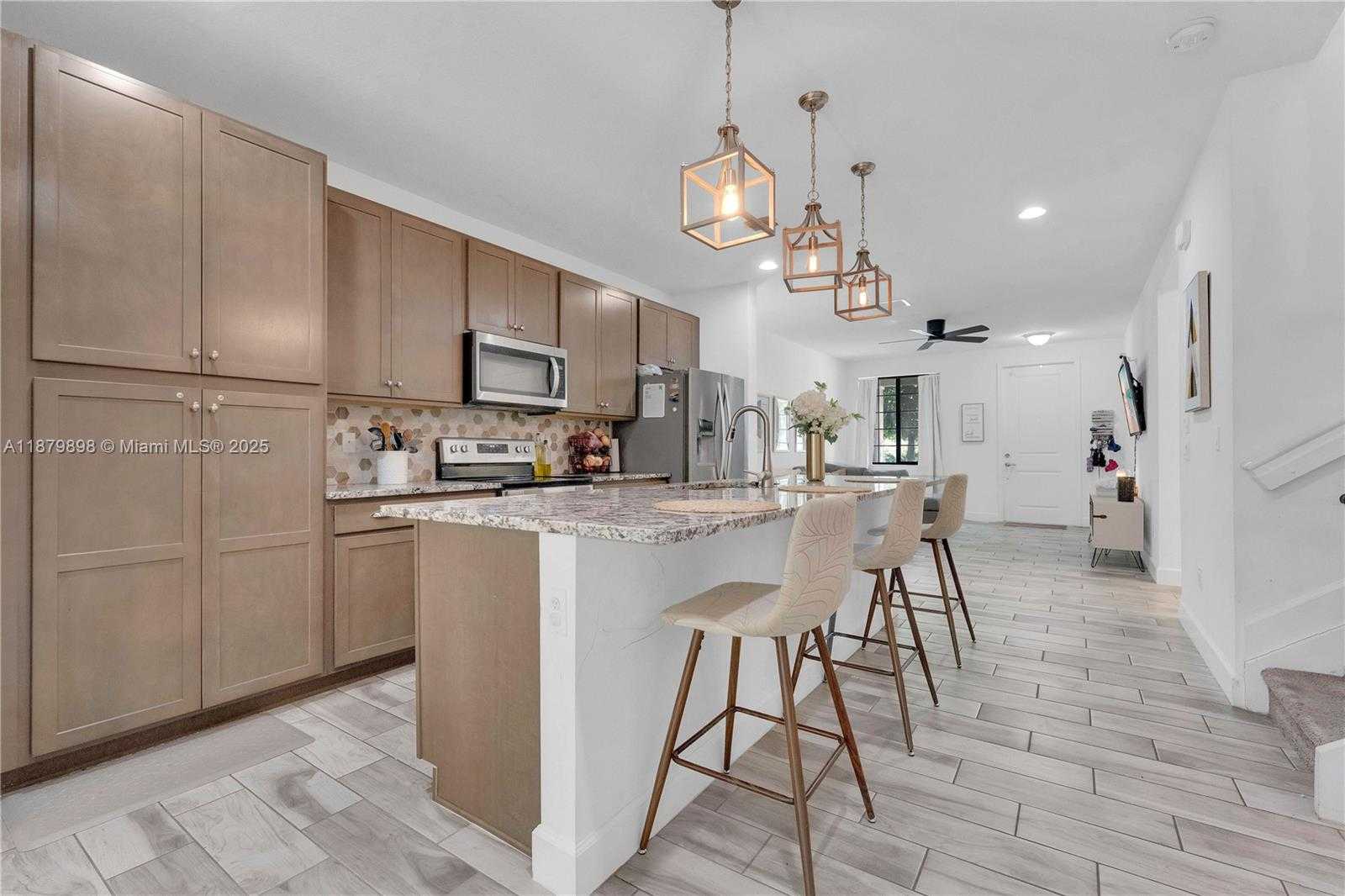Small Image of 3374 NORTH WEST 5TH ST, Pompano Beach Number 5