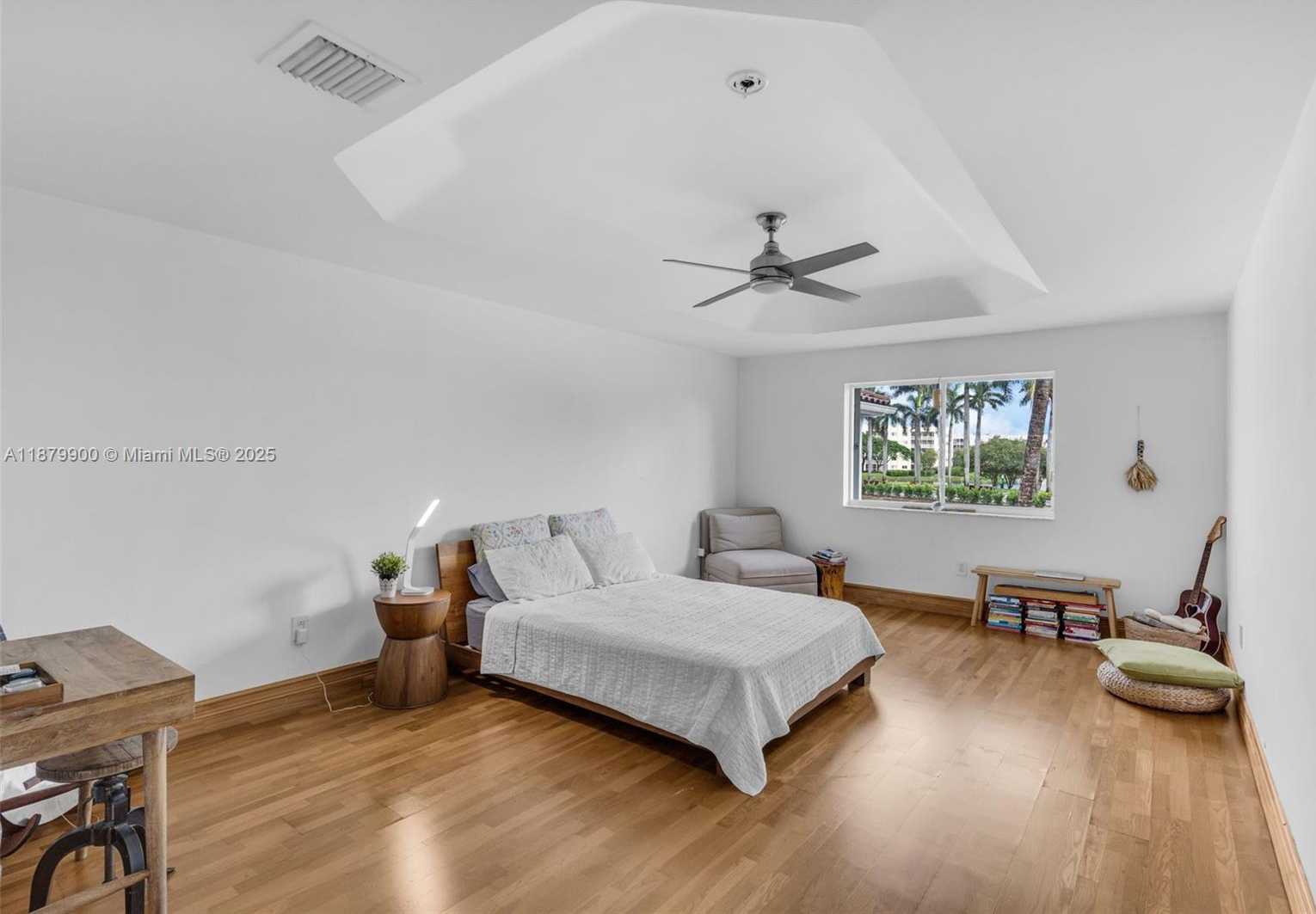 Small Image of 10940 NORTH WEST 67TH ST, Doral Number 17
