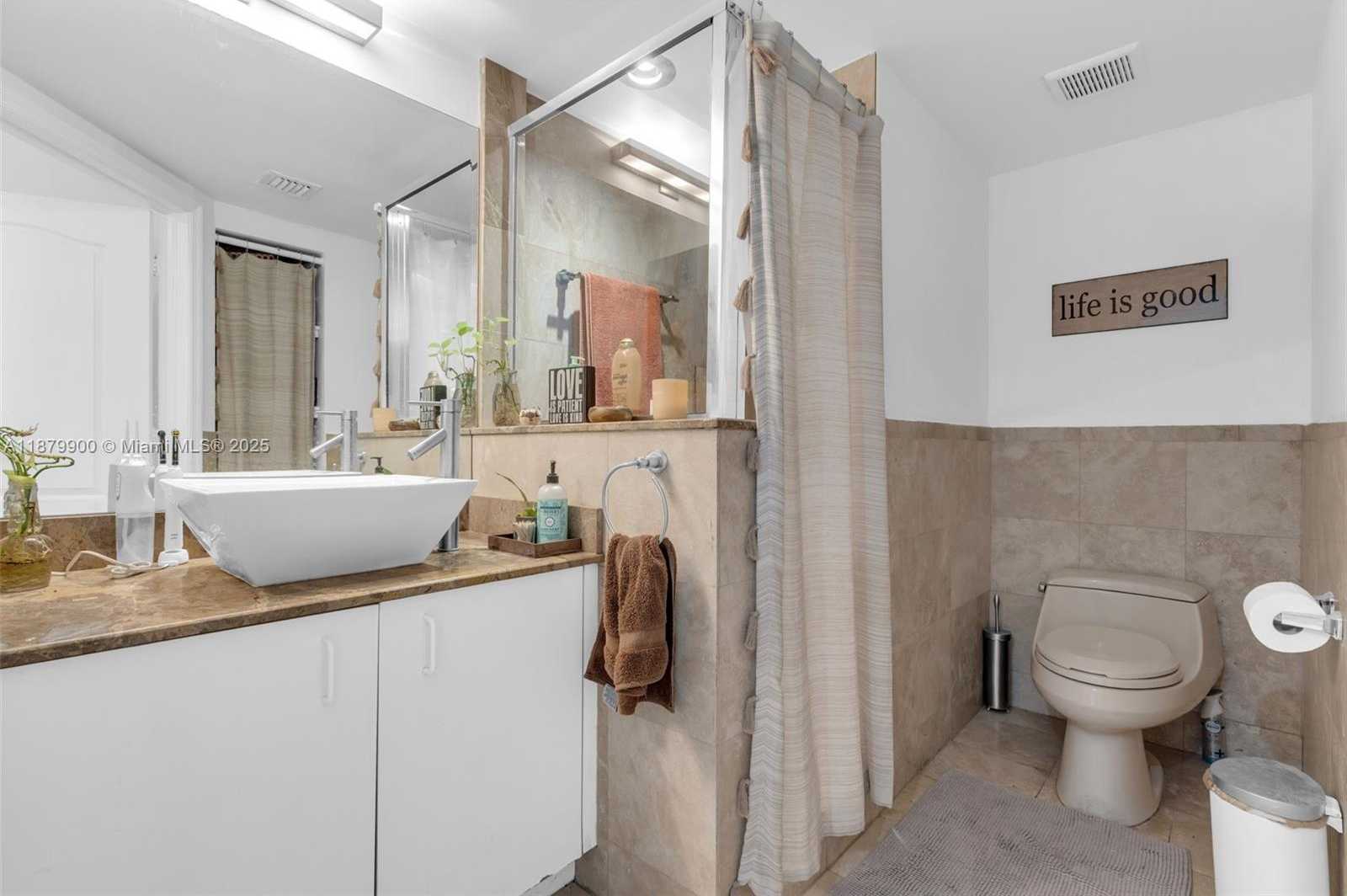 Small Image of 10940 NORTH WEST 67TH ST, Doral Number 28