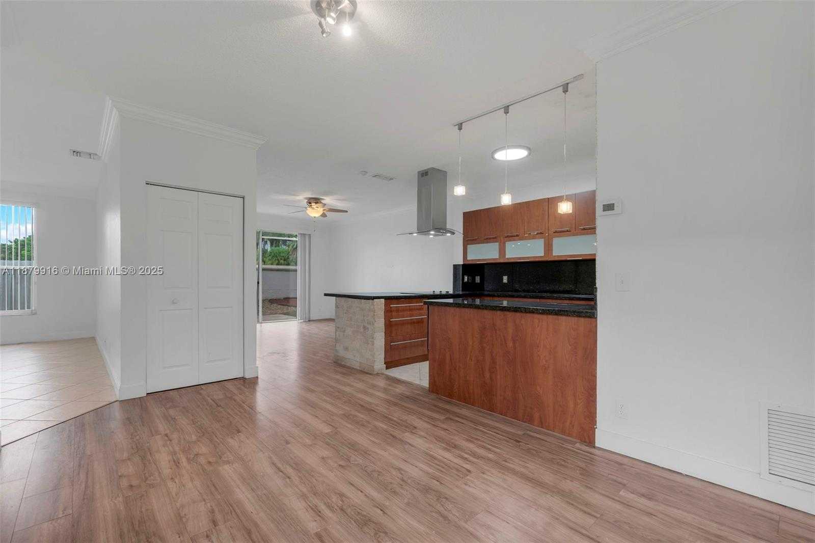 Small Image of 2608 SOUTH WEST 177TH AVE, Miramar Number 10