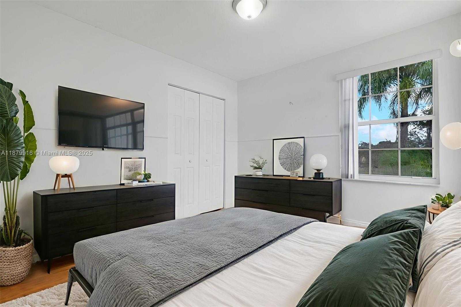 Small Image of 2608 SOUTH WEST 177TH AVE, Miramar Number 23