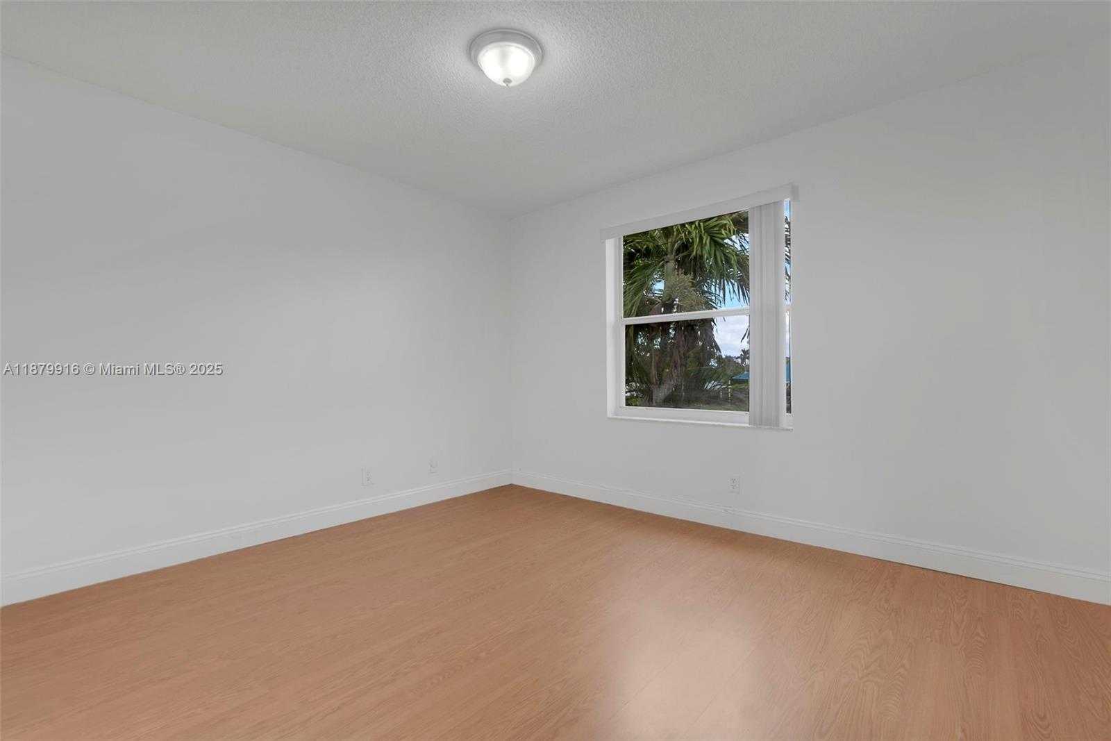 Small Image of 2608 SOUTH WEST 177TH AVE, Miramar Number 27