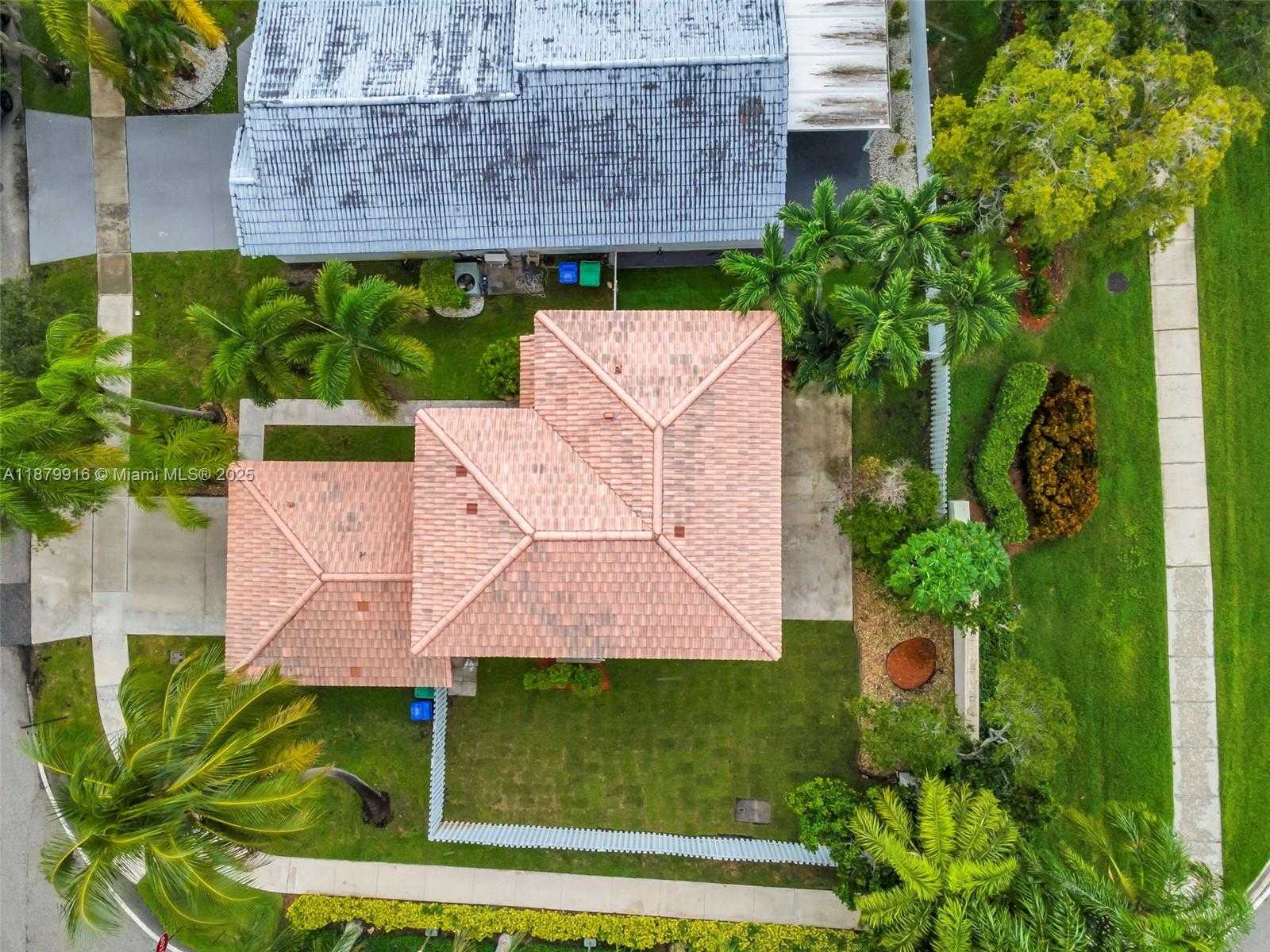 Small Image of 2608 SOUTH WEST 177TH AVE, Miramar Number 40