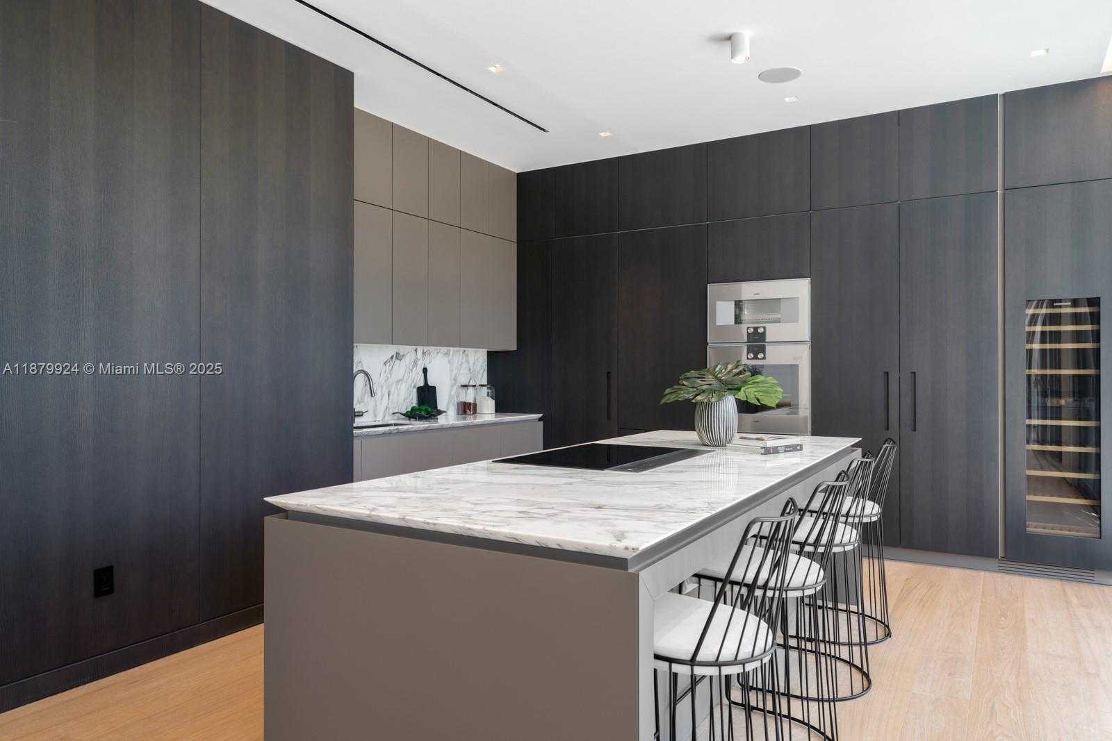 Small Image of 291 PALM AVE, Miami Beach Number 12