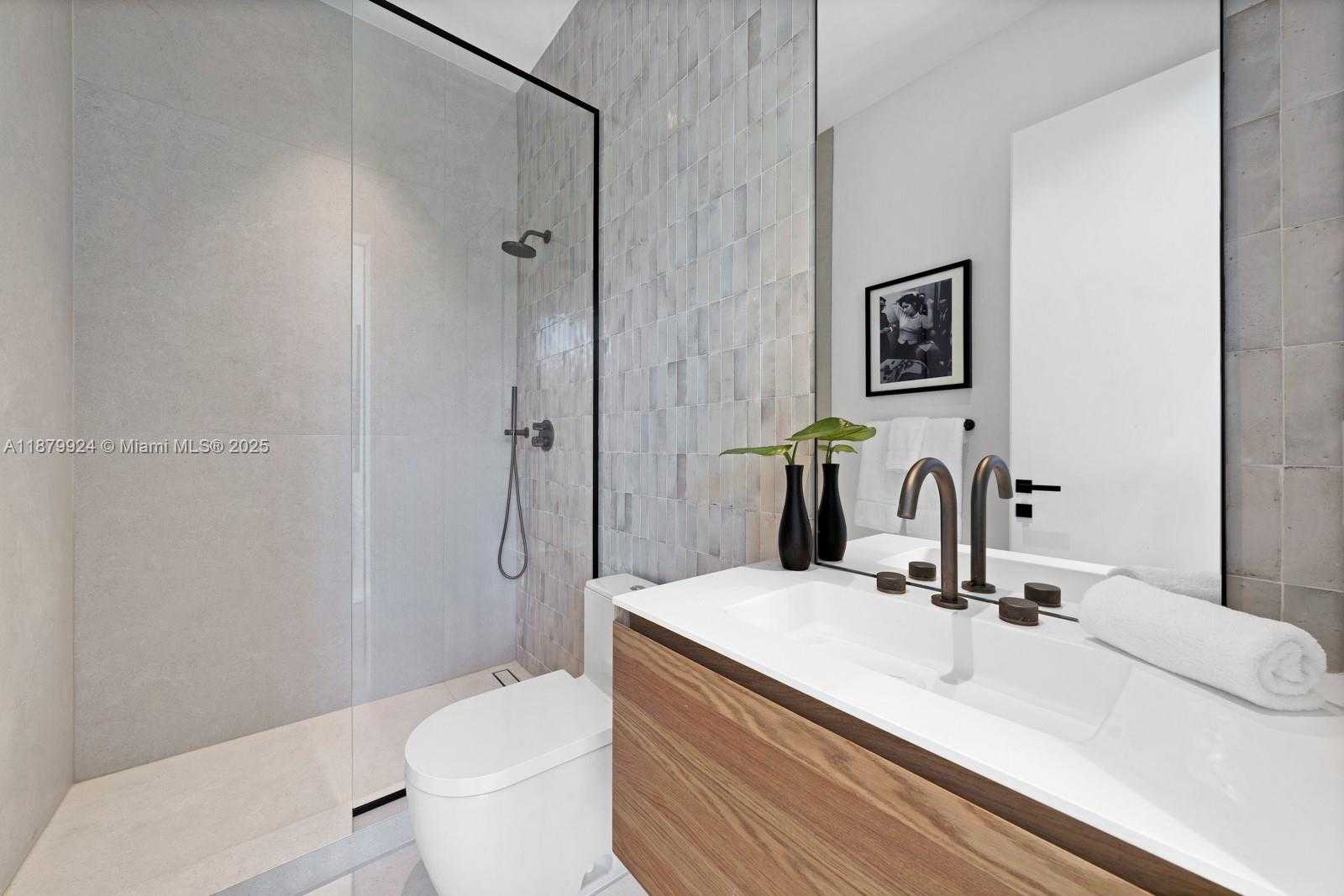 Small Image of 291 PALM AVE, Miami Beach Number 16