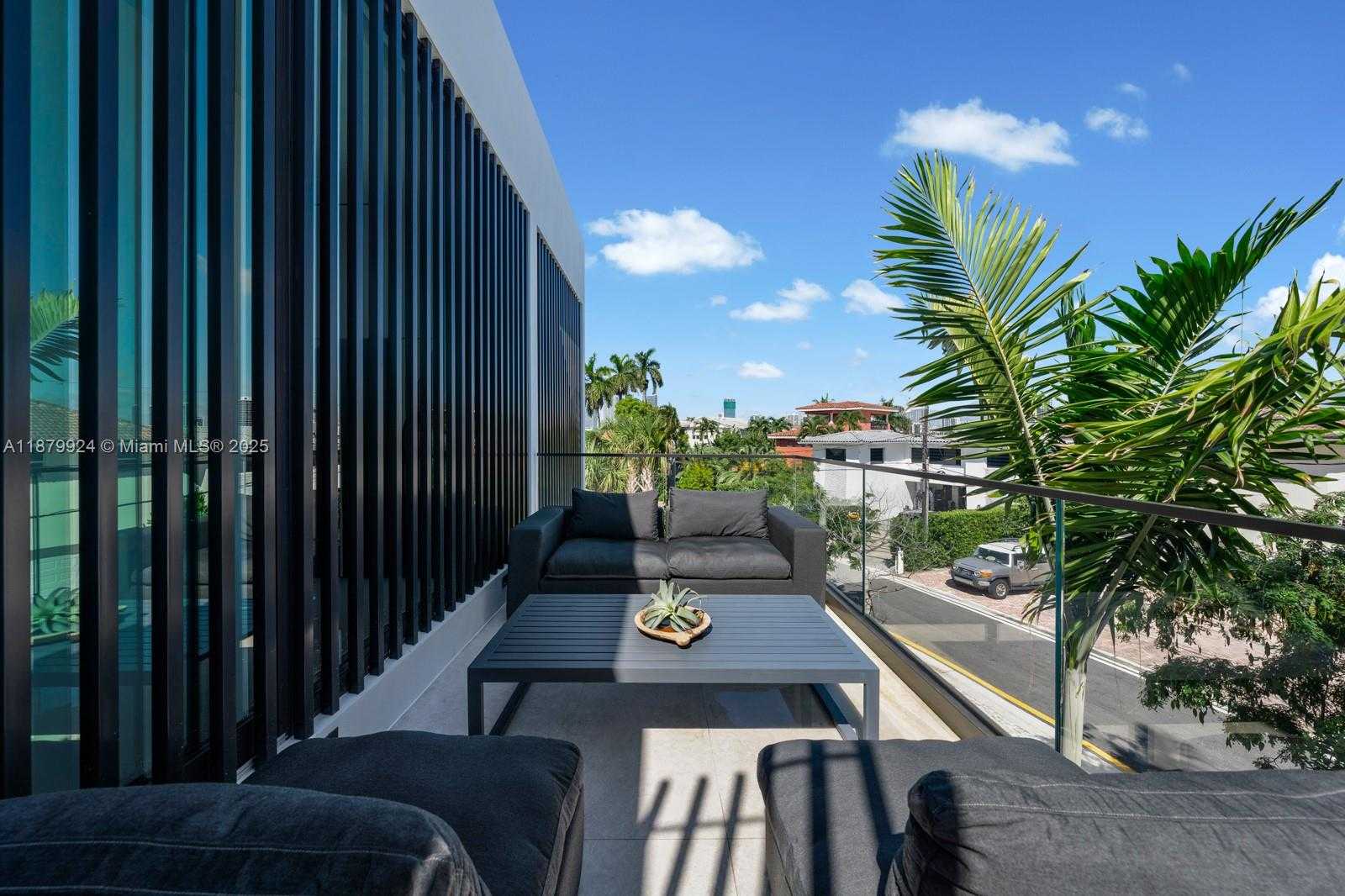 Small Image of 291 PALM AVE, Miami Beach Number 41