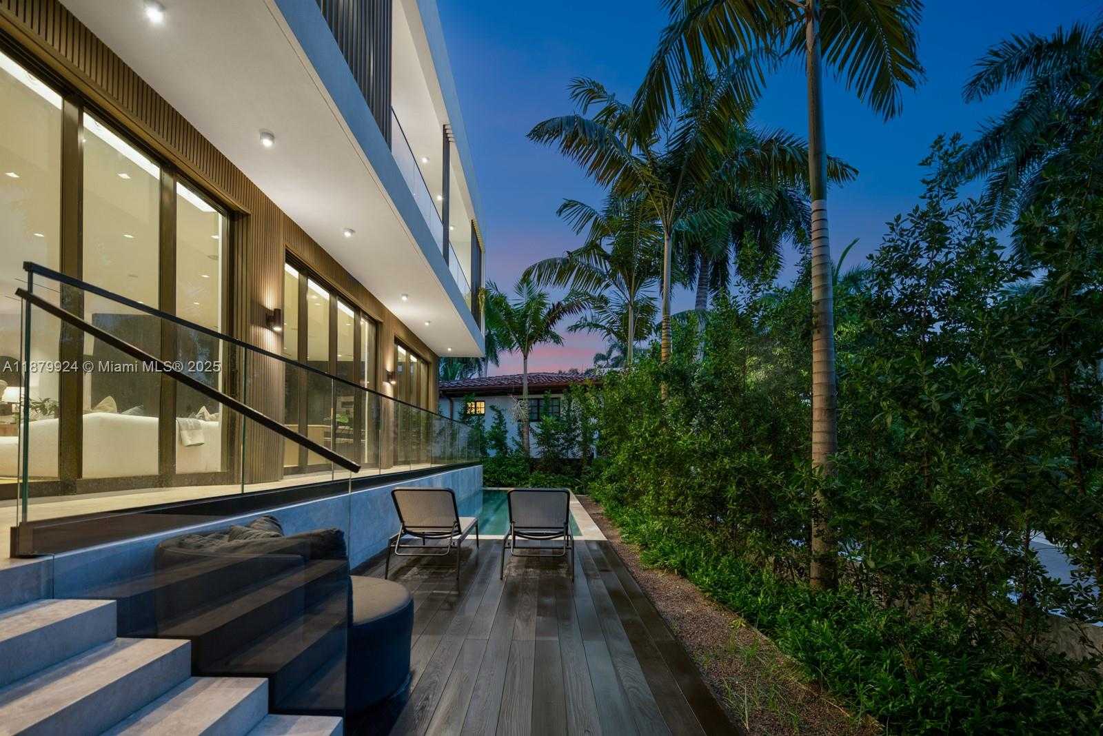 Small Image of 291 PALM AVE, Miami Beach Number 45