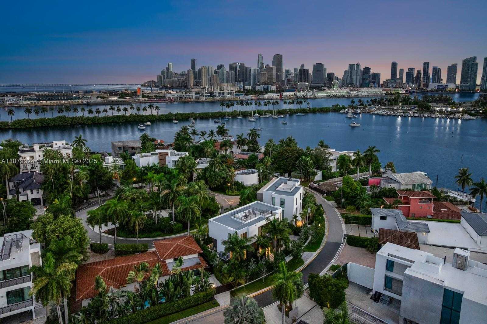 Small Image of 291 PALM AVE, Miami Beach Number 54