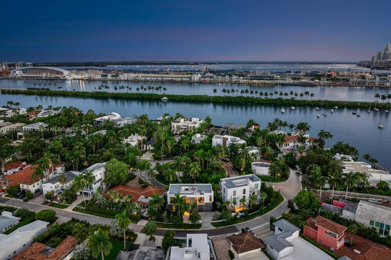 Small Image of 291 PALM AVE, Miami Beach Number 55