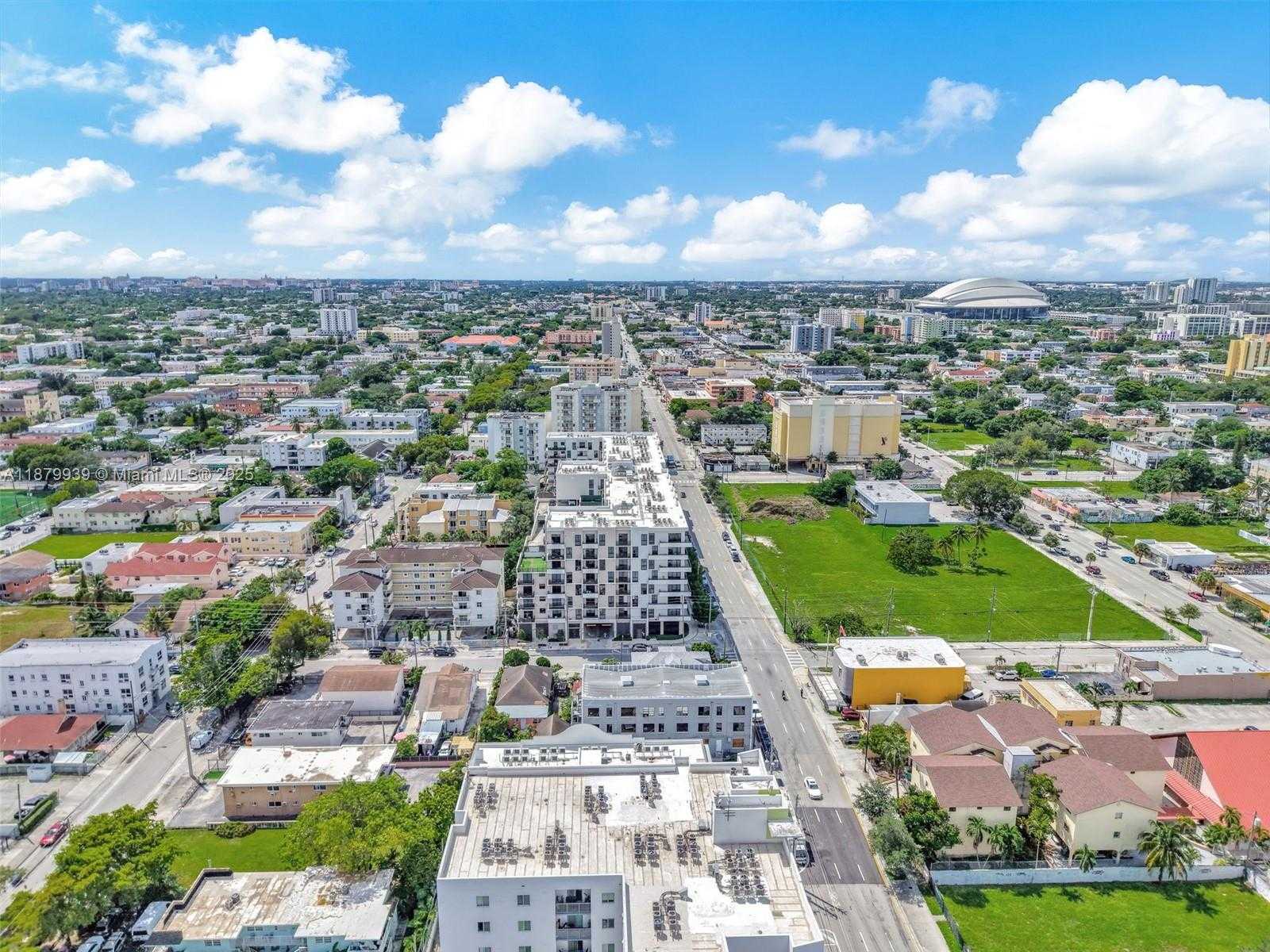 Small Image of 119 SOUTH WEST 7TH AVE, Miami Number 16