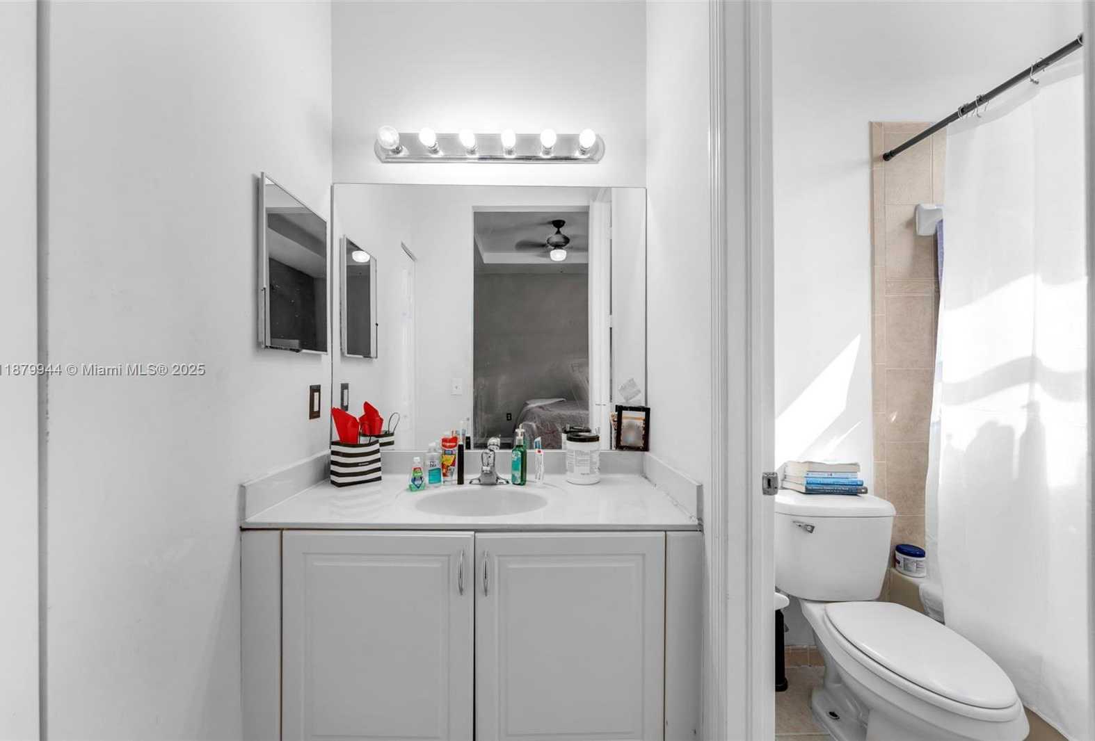 Small Image of 1025 NORTH EAST 42ND TER, Homestead Number 19