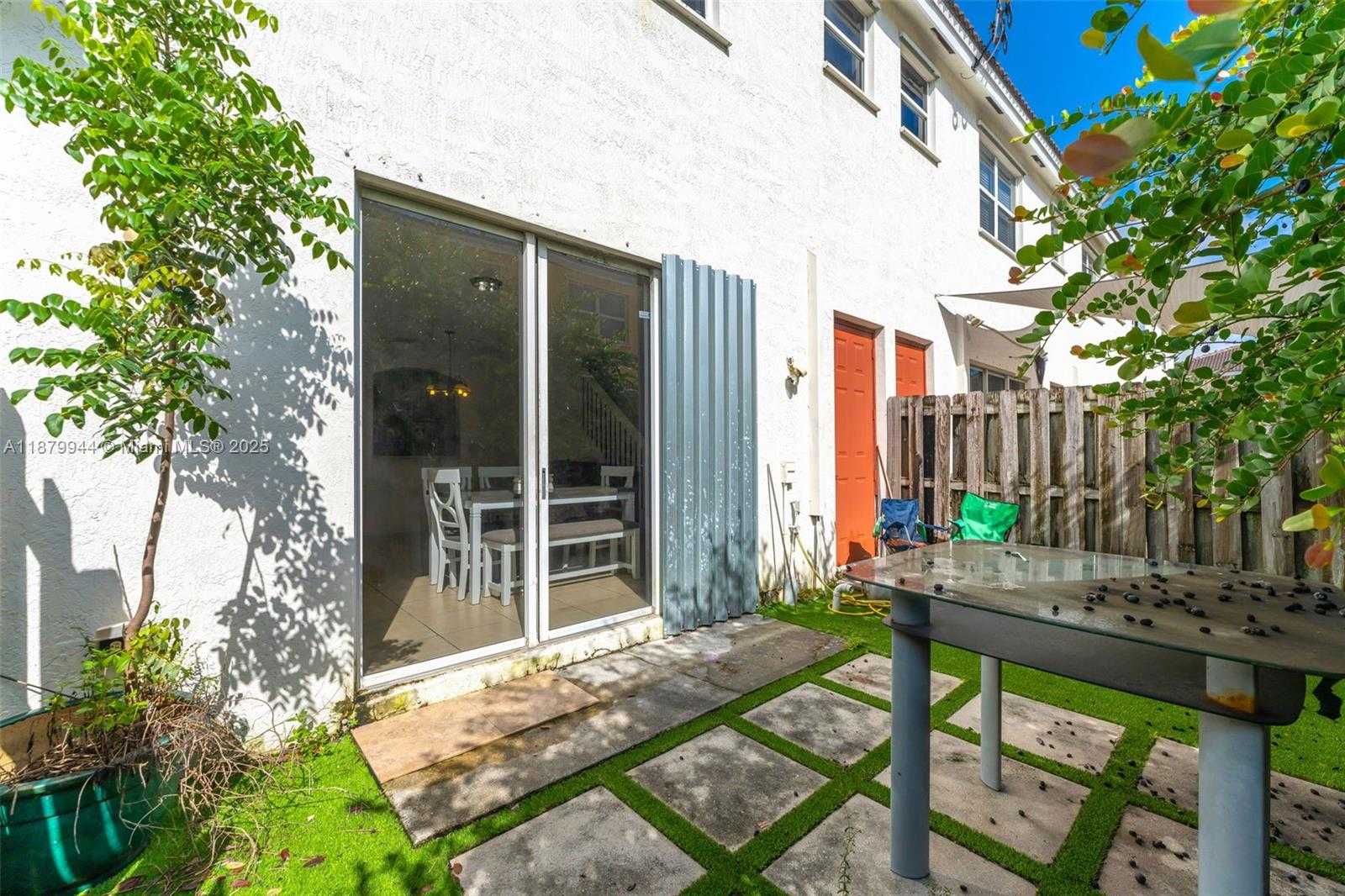 Small Image of 1025 NORTH EAST 42ND TER, Homestead Number 24