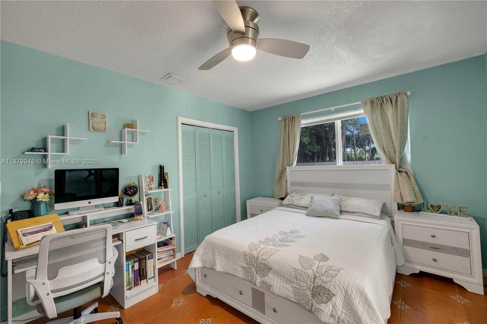 Small Image of 18700 BELMONT DR, Cutler Bay Number 10