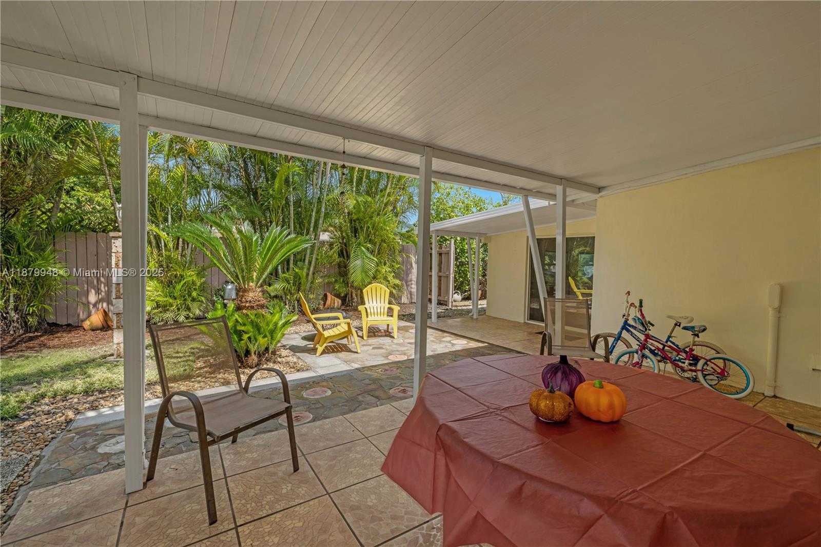 Small Image of 18700 BELMONT DR, Cutler Bay Number 11