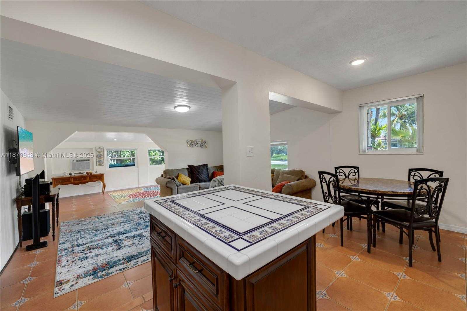 Small Image of 18700 BELMONT DR, Cutler Bay Number 19