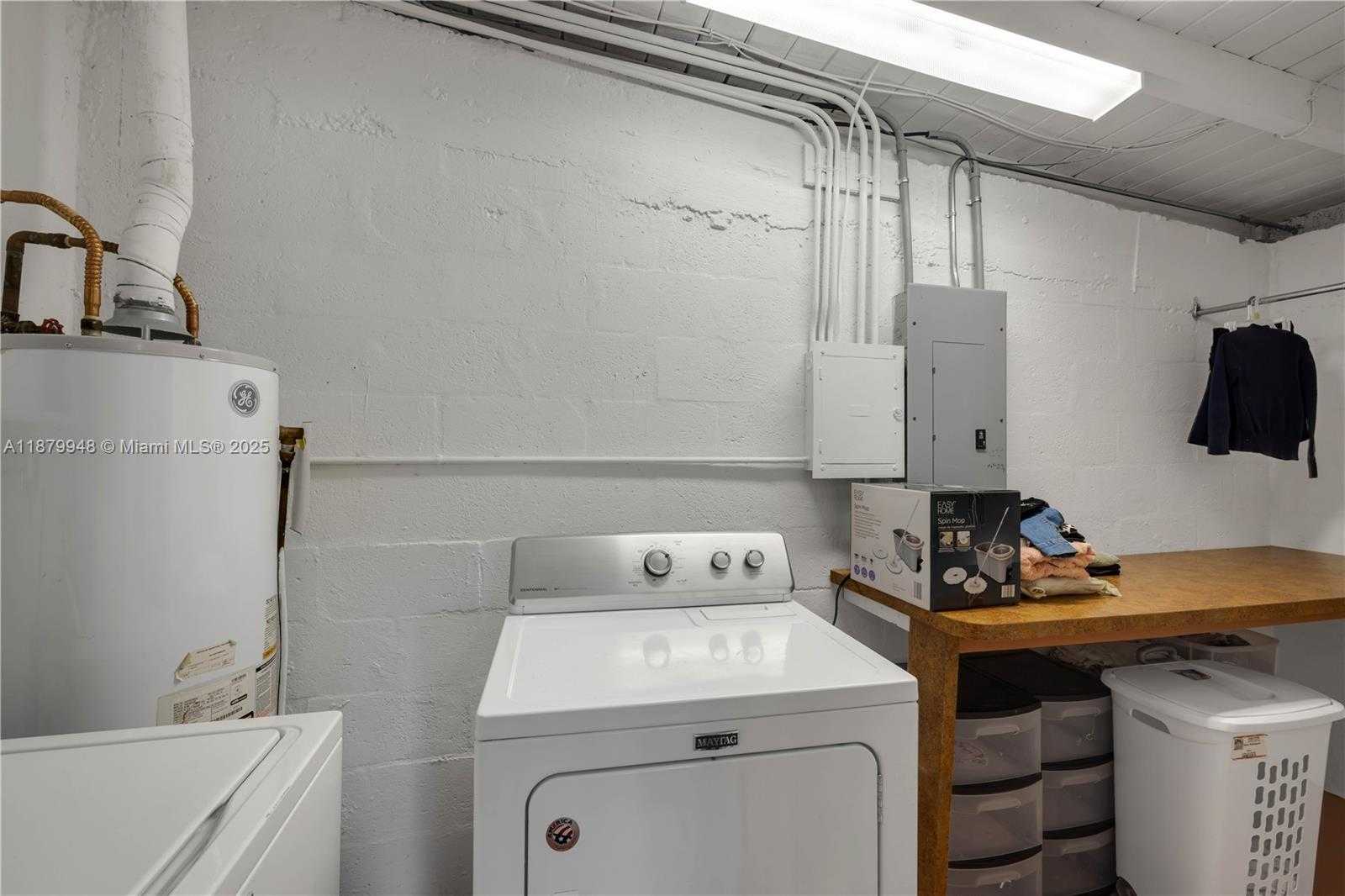 Small Image of 18700 BELMONT DR, Cutler Bay Number 22