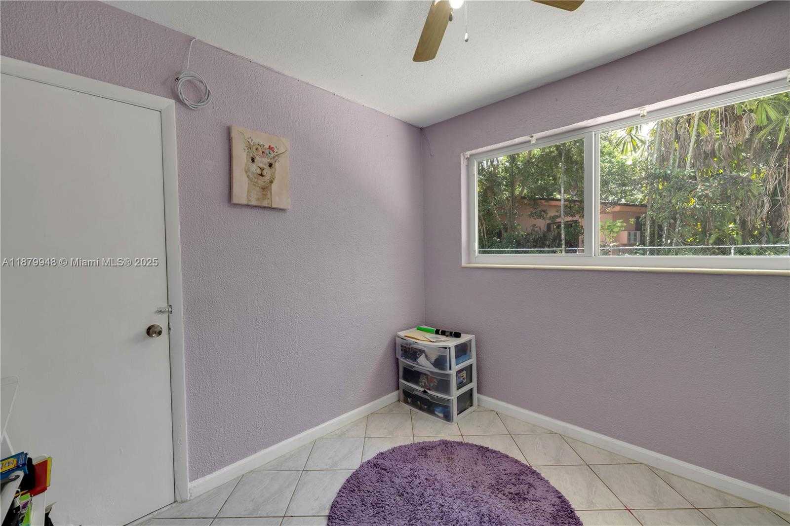 Small Image of 18700 BELMONT DR, Cutler Bay Number 9