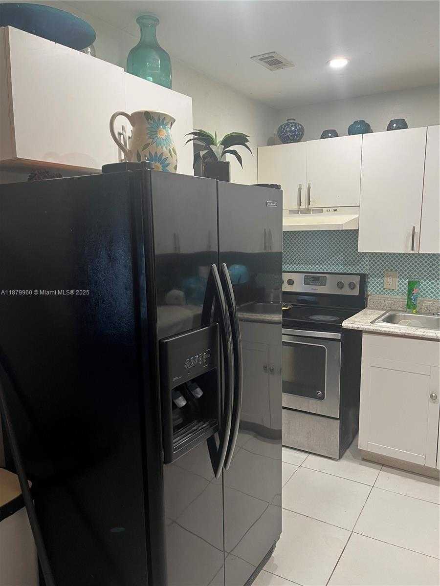 Small Image of Pompano Beach Number 6