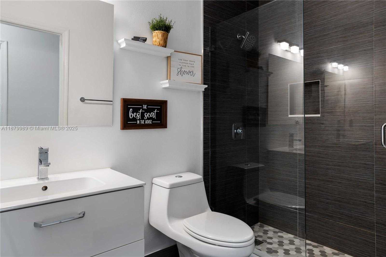 Small Image of 10698 SOUTH WEST 21ST ST, Miramar Number 29