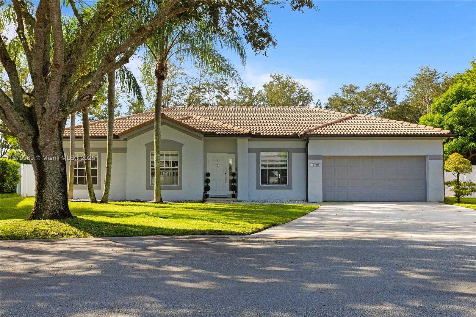 Small Image of 10698 SOUTH WEST 21ST ST, Miramar Number 3