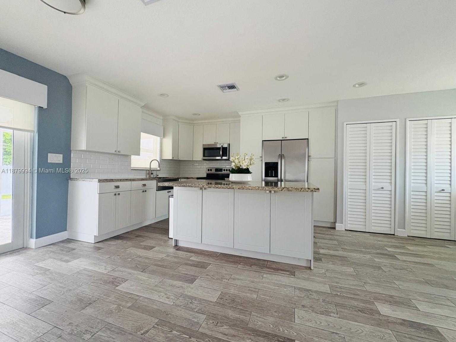 Small Image of 4384 NORTH WEST 202ND ST, Miami Gardens Number 14