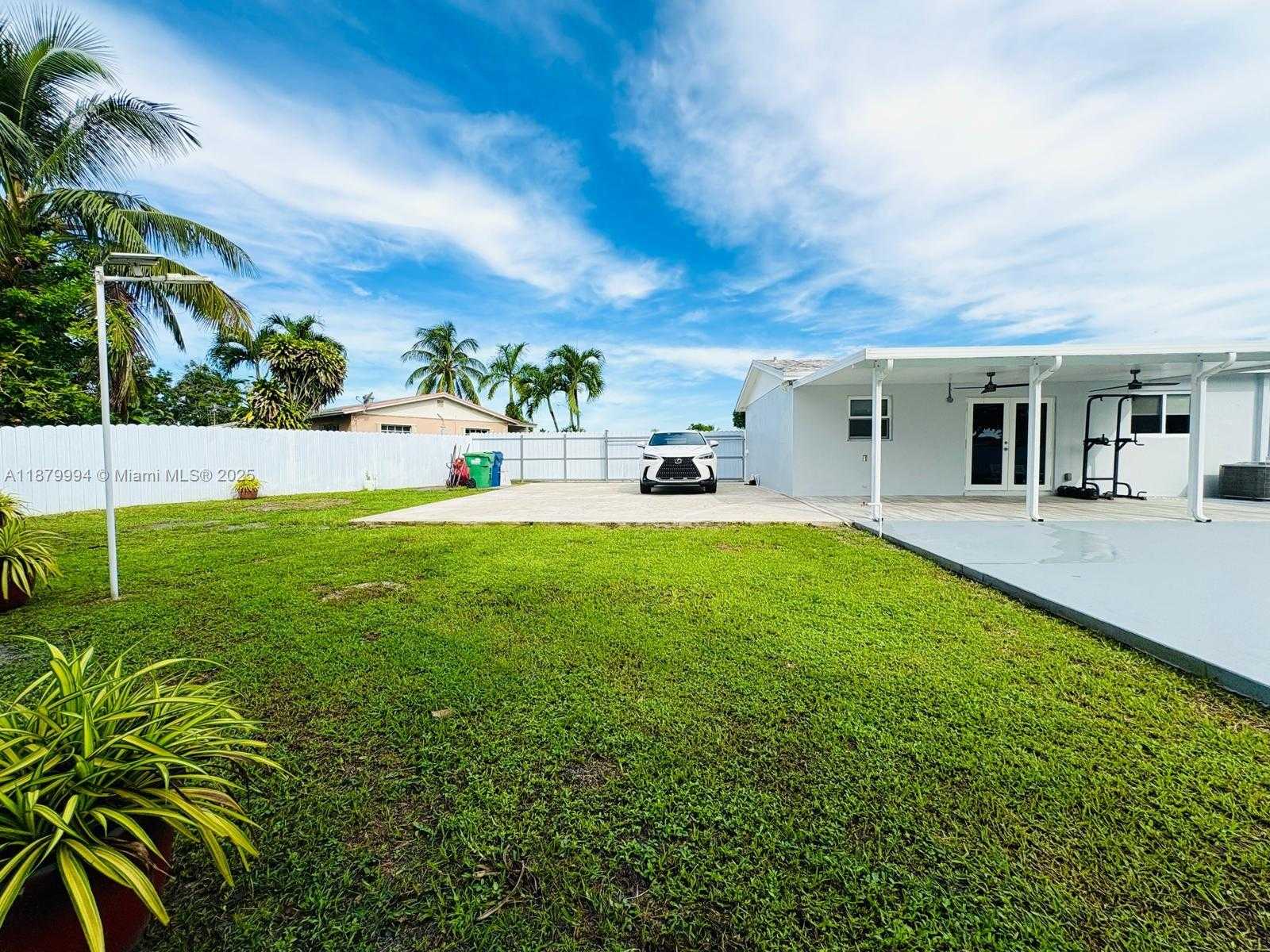 Small Image of 4384 NORTH WEST 202ND ST, Miami Gardens Number 45