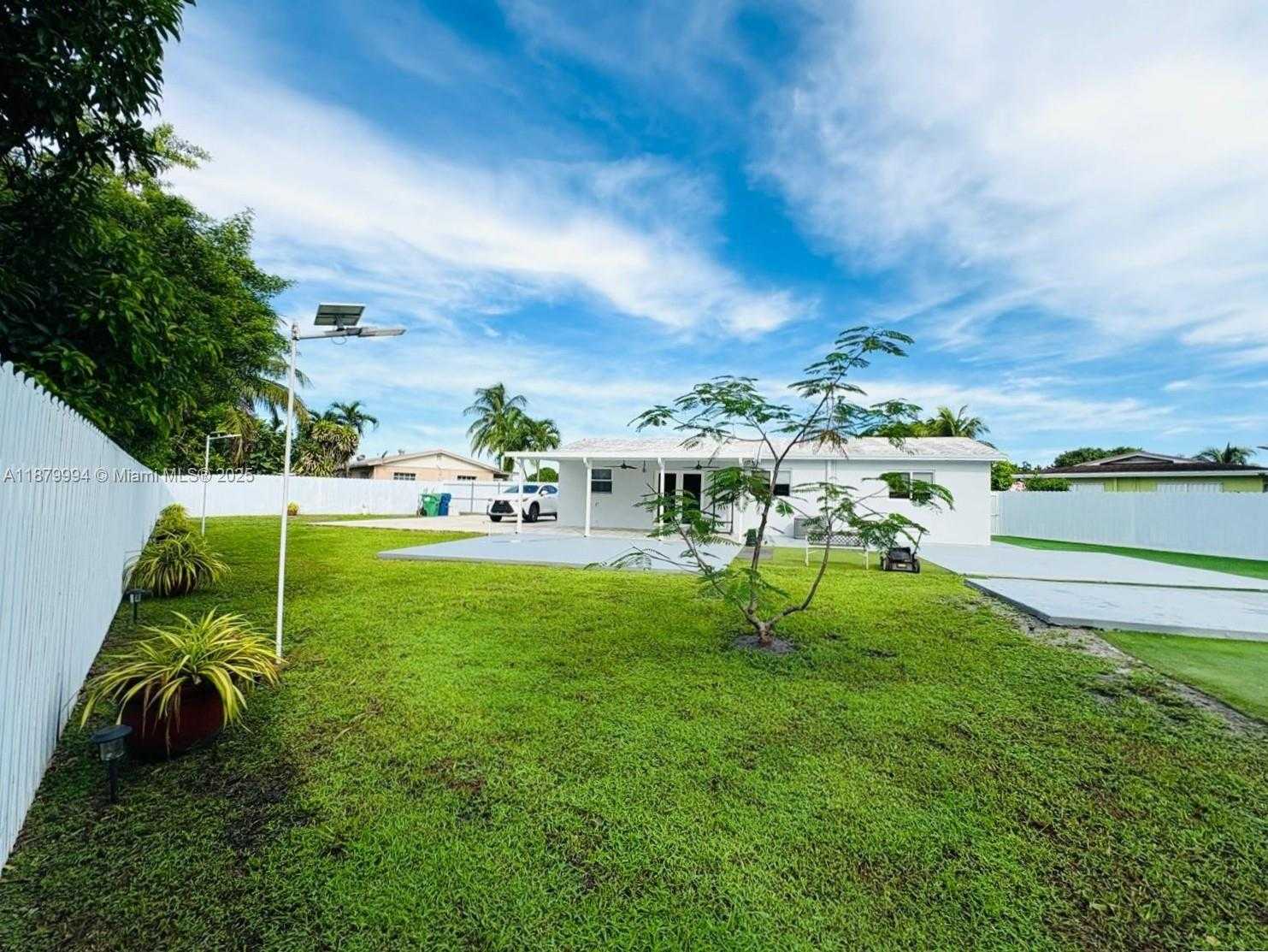 Small Image of 4384 NORTH WEST 202ND ST, Miami Gardens Number 48