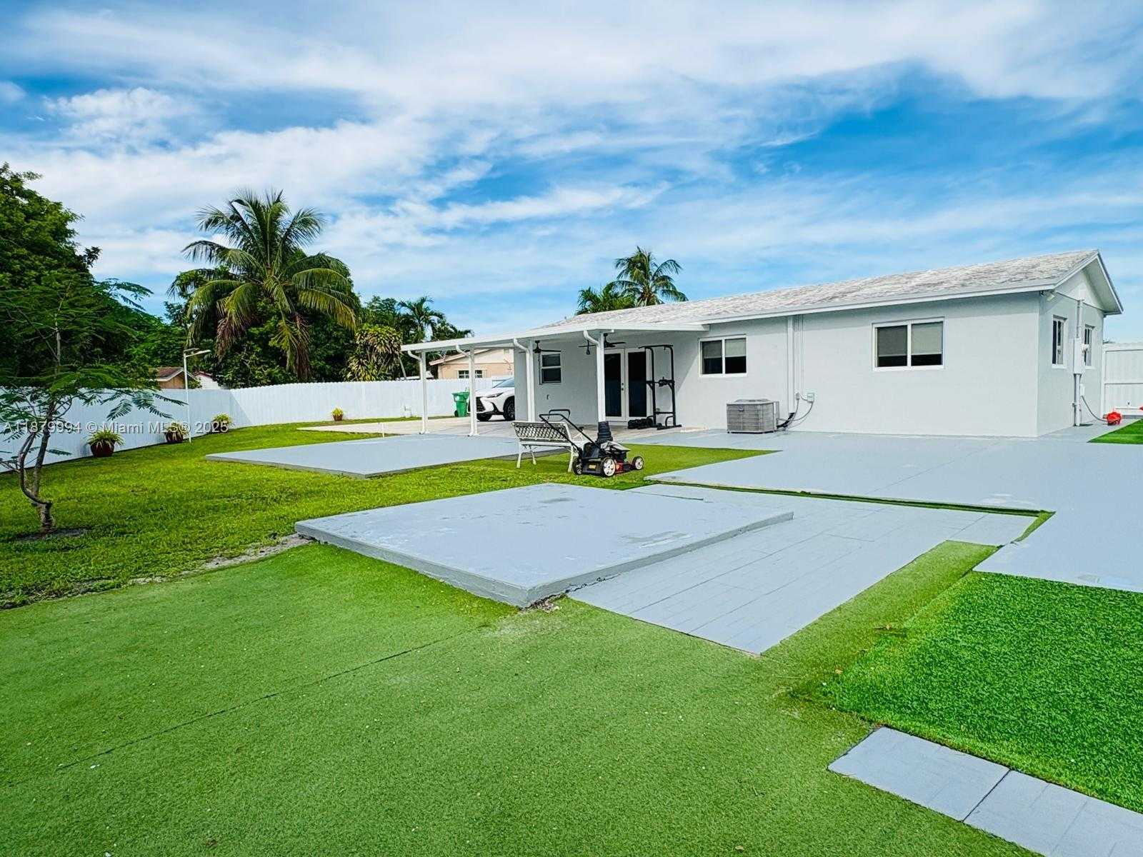 Small Image of 4384 NORTH WEST 202ND ST, Miami Gardens Number 49