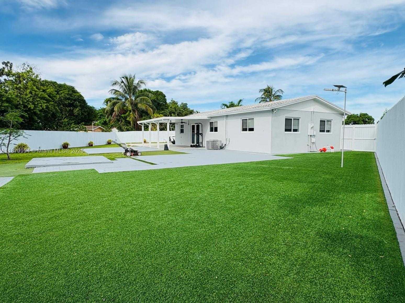 Small Image of 4384 NORTH WEST 202ND ST, Miami Gardens Number 51