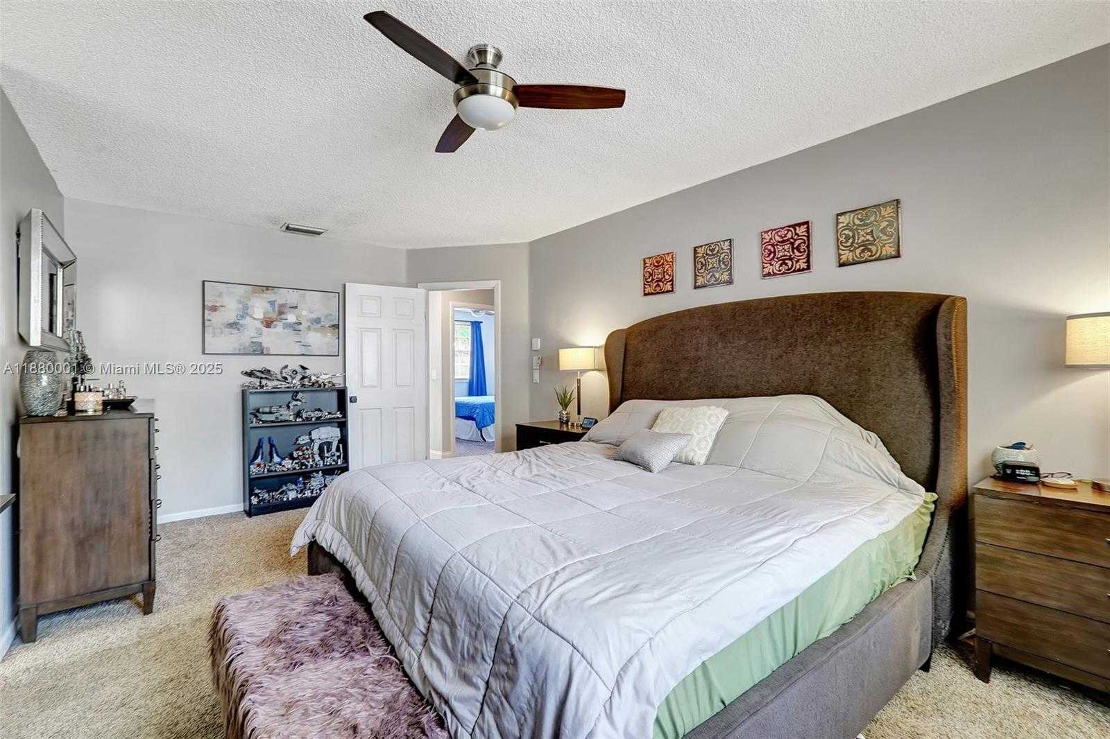 Small Image of 9900 NORTH WEST 2ND CT, Plantation Number 22