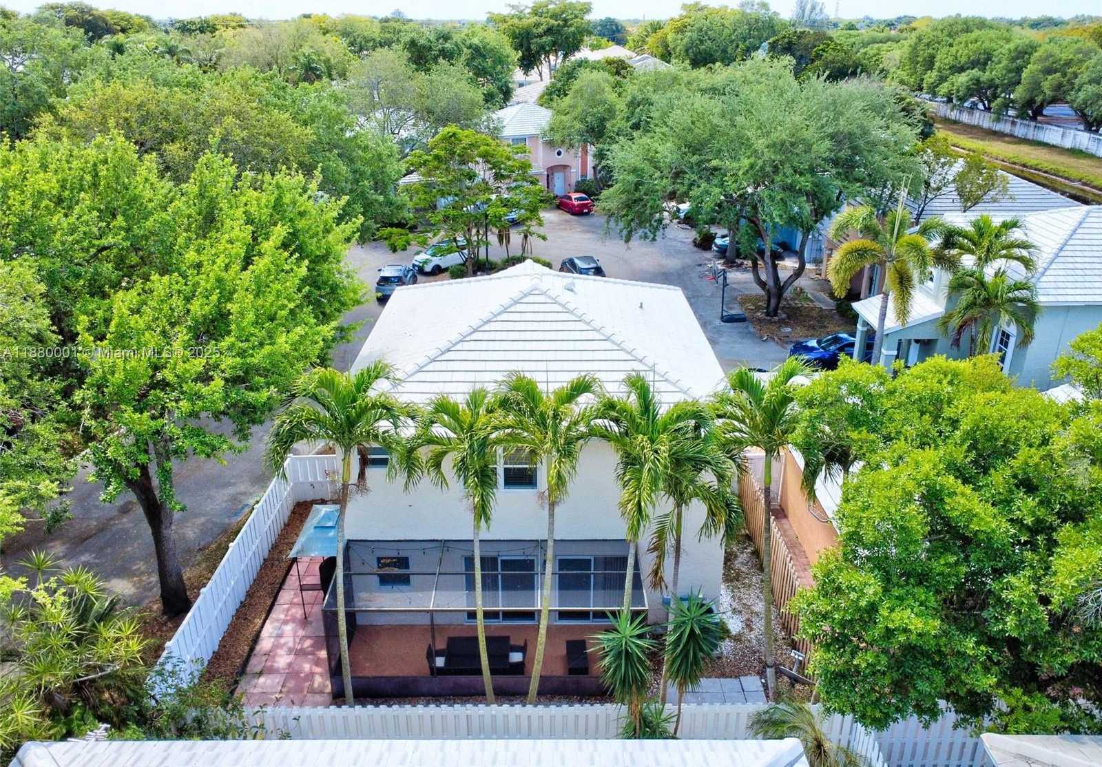 Small Image of 9900 NORTH WEST 2ND CT, Plantation Number 56