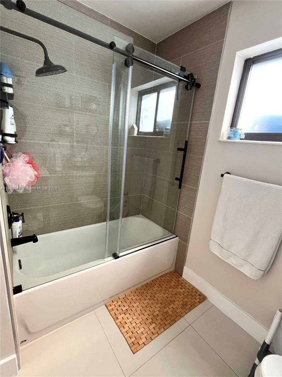 Small Image of 8791 NORTH WEST 16TH ST, Pembroke Pines Number 23