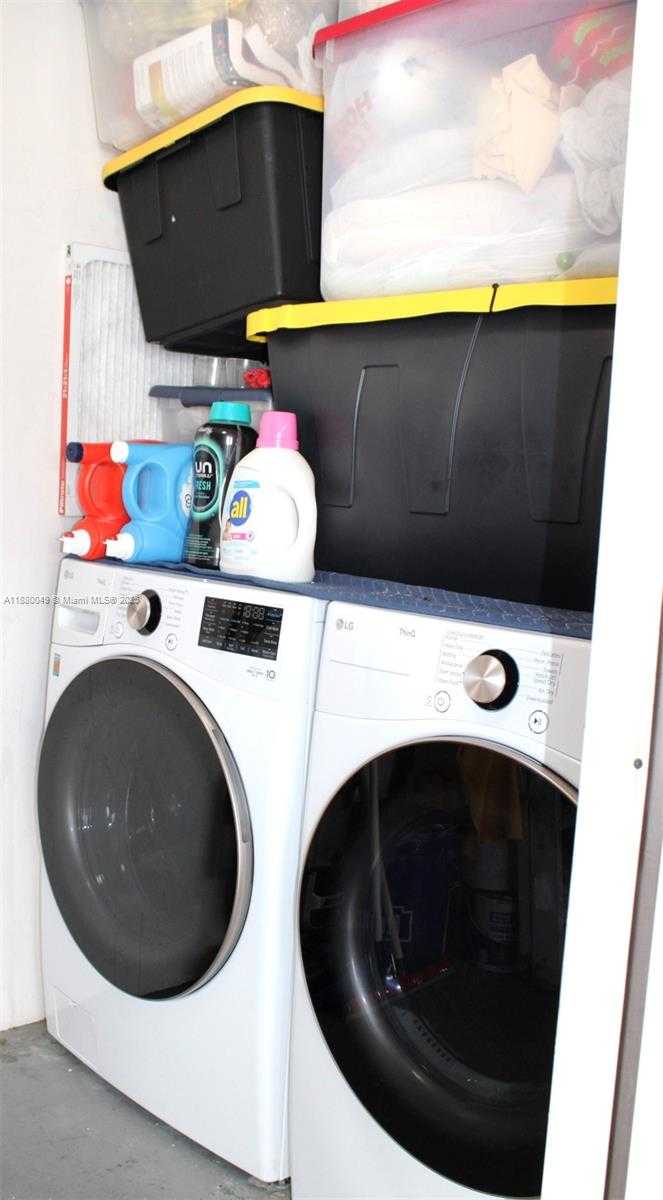 Small Image of 8791 NORTH WEST 16TH ST, Pembroke Pines Number 47