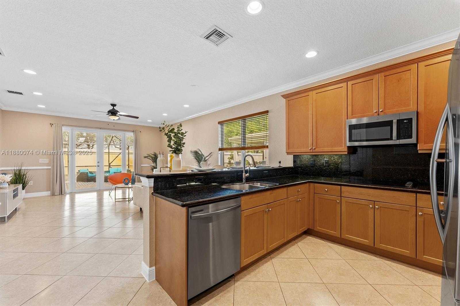 Small Image of 4528 SOUTH WEST 183RD AVE, Miramar Number 15