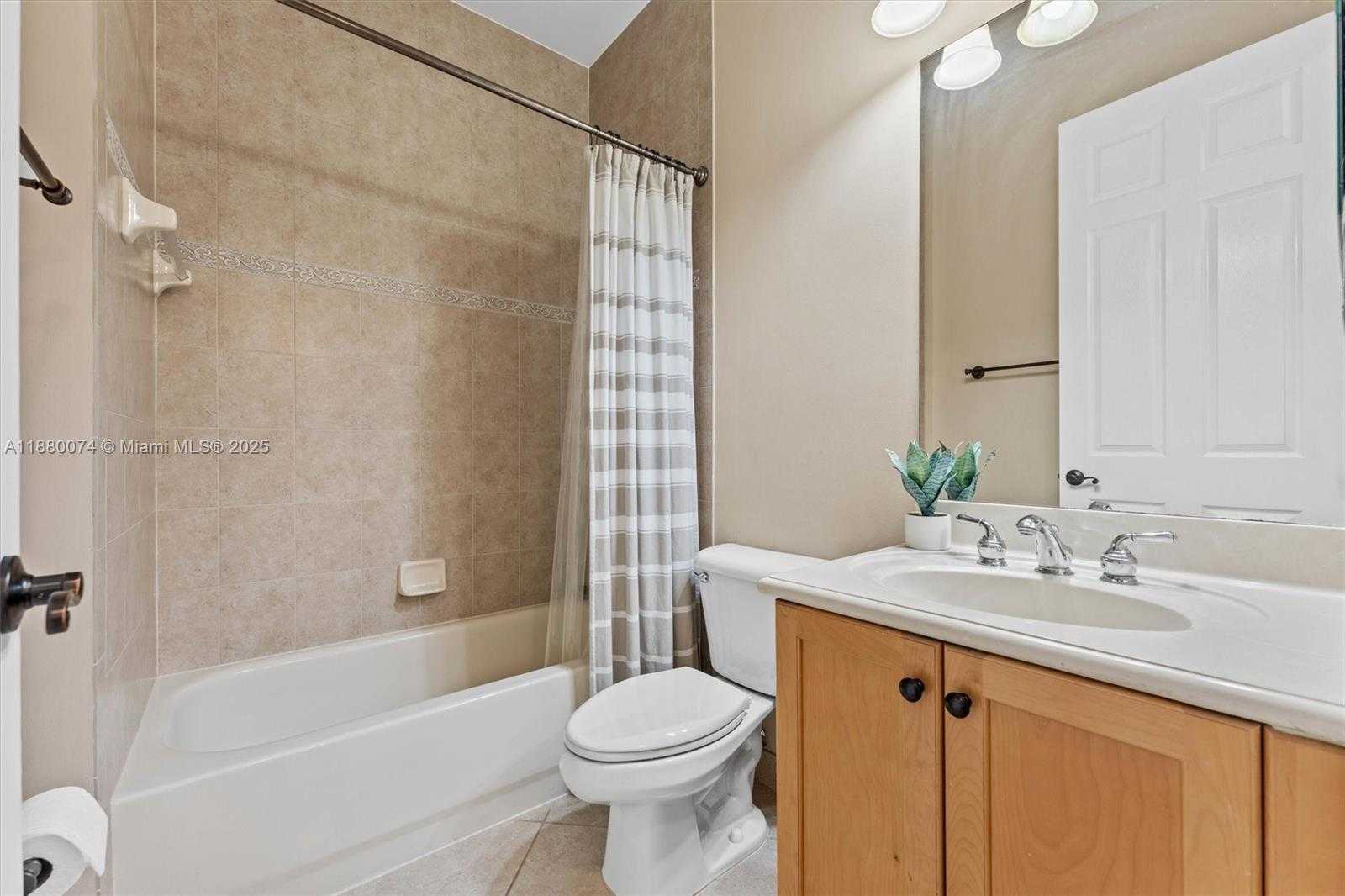 Small Image of 4528 SOUTH WEST 183RD AVE, Miramar Number 9